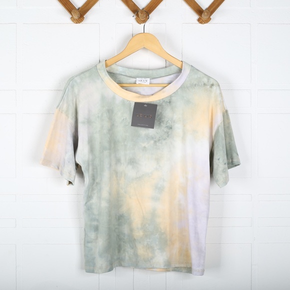 Le Lis Tie-Dye Top and Shorts Coordinates Set - Picture 3 of 11